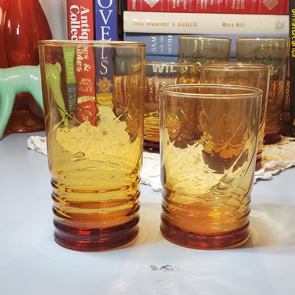 Vintage Libbey Amber Optic Swirl Glasses (7) - Picture 4 of 8